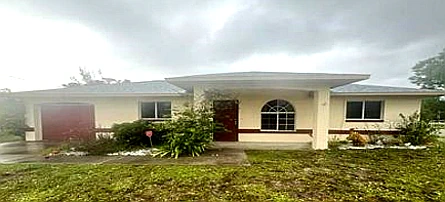 photo of auction house